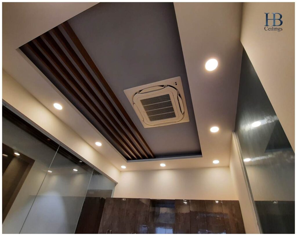 gypsum-false-ceiling-with-wooden-look